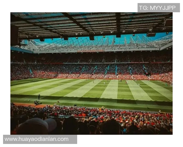 日本退役男足球员:从绿茵场到人生新篇章的传奇故事 日本退役男足球员:从绿茵场到人生新篇章的传奇故事